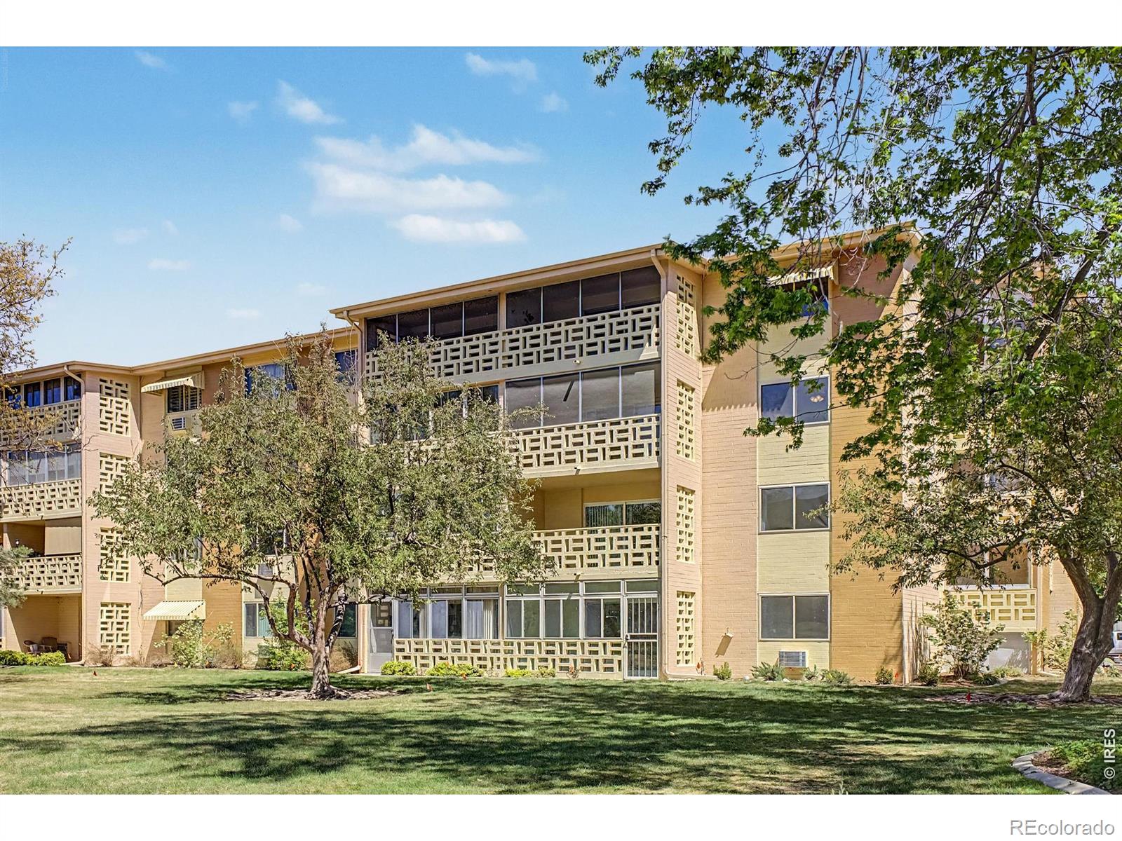MLS Image #41 for 605 s alton way,denver, Colorado