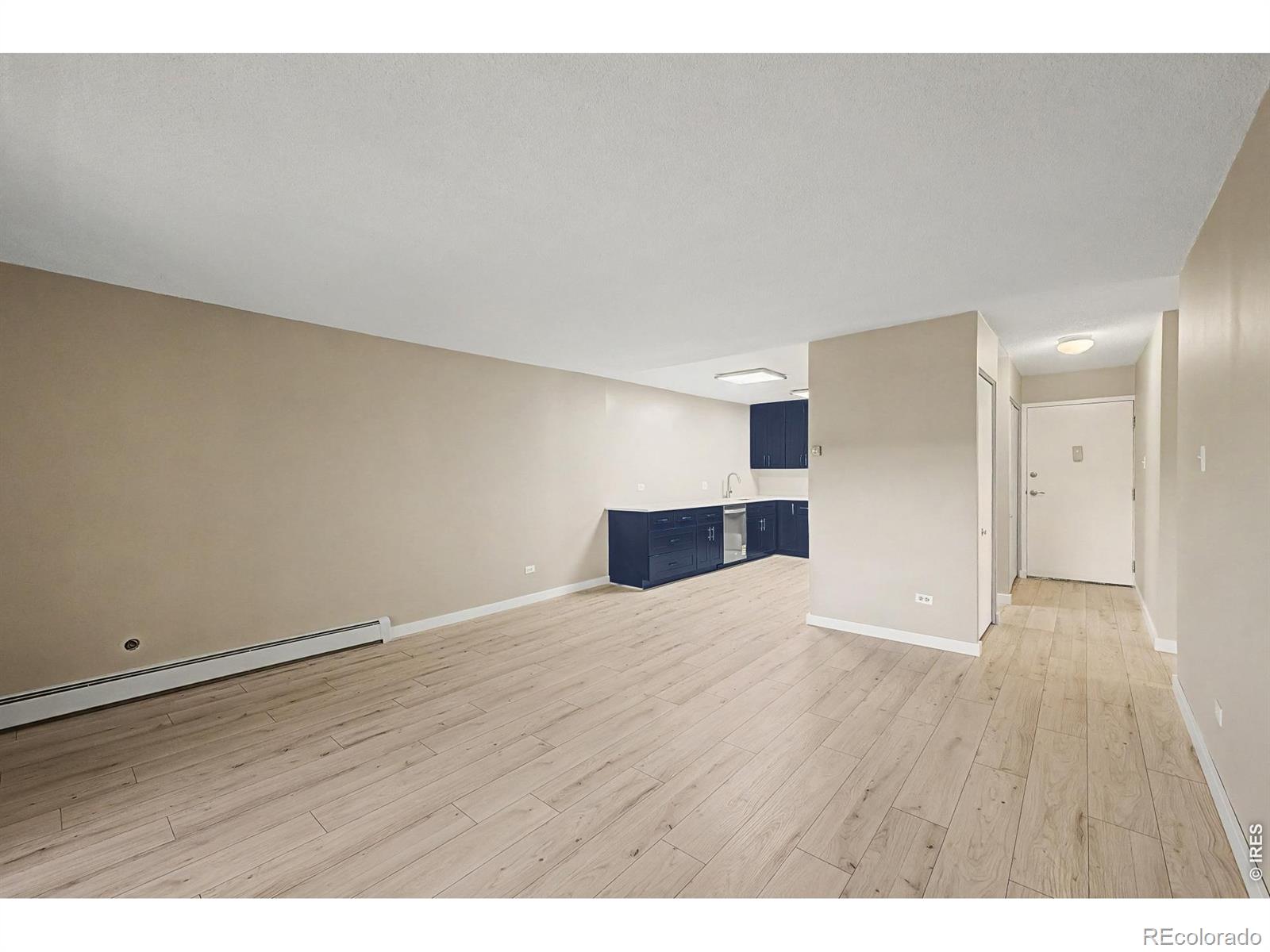 MLS Image #6 for 605 s alton way,denver, Colorado
