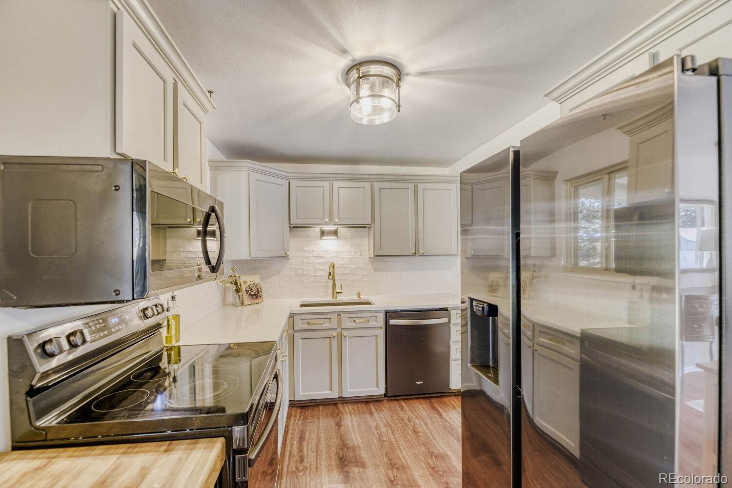 MLS Image #10 for 6361 s ash court,centennial, Colorado