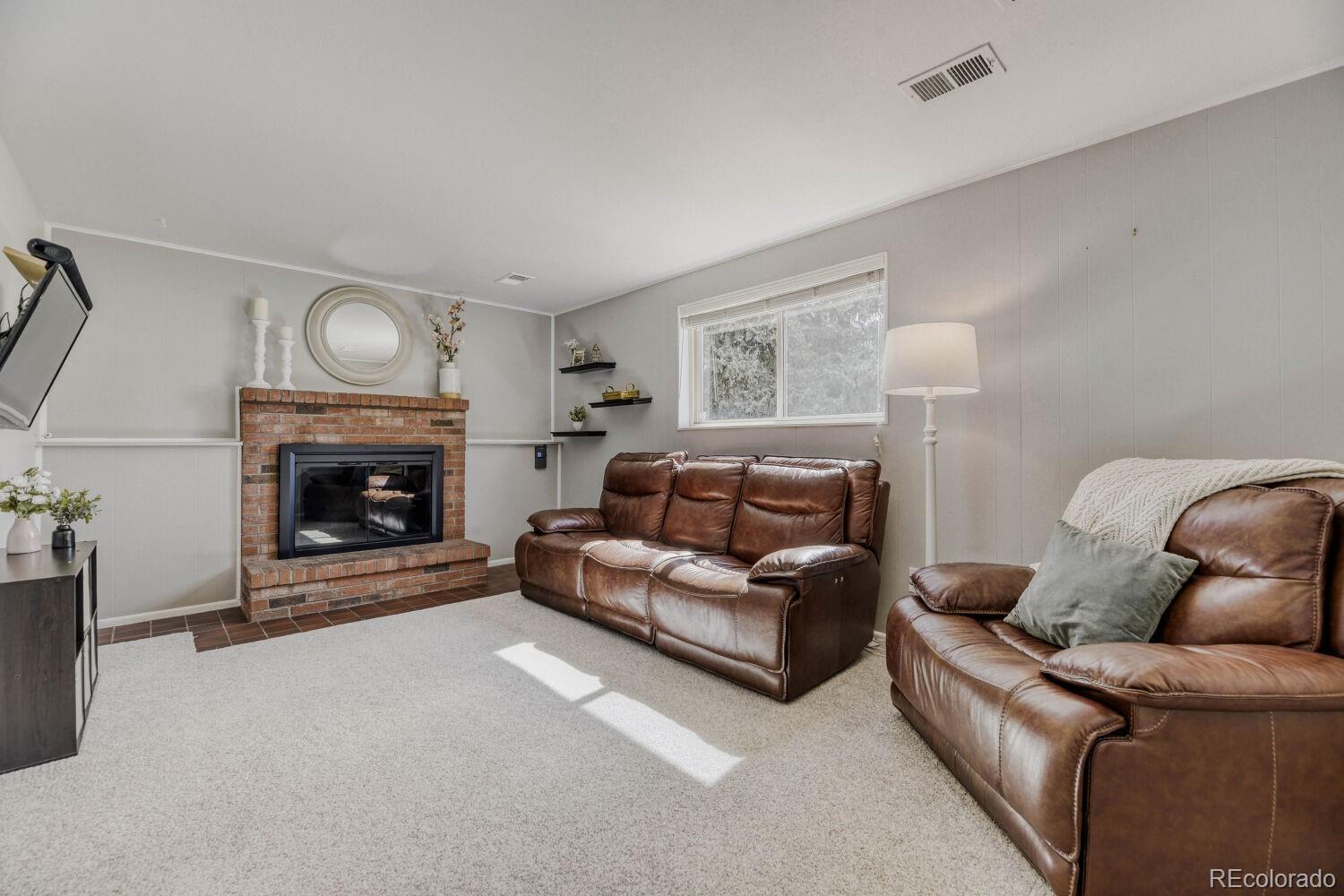 MLS Image #3 for 6361 s ash court,centennial, Colorado