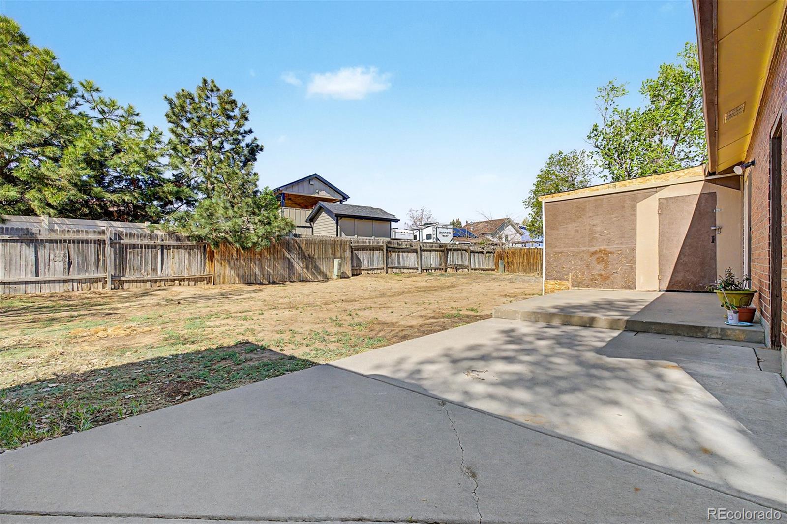 MLS Image #23 for 5009  uvalda street,denver, Colorado