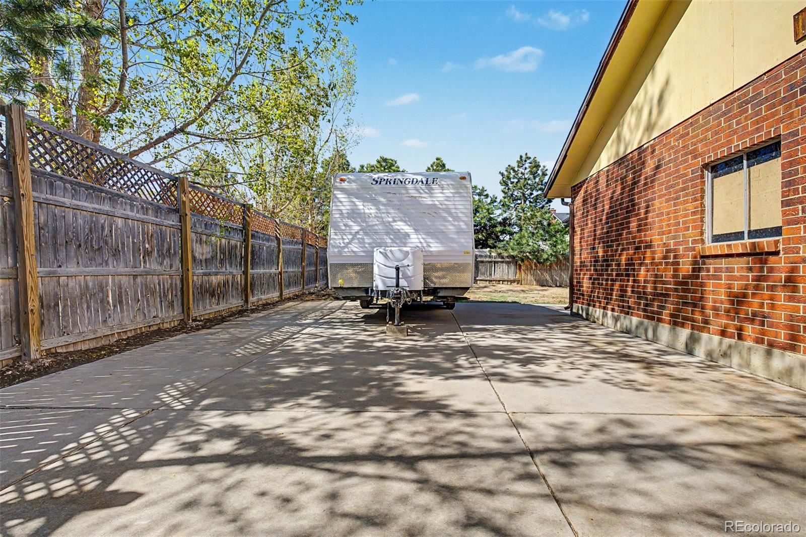 MLS Image #24 for 5009  uvalda street,denver, Colorado