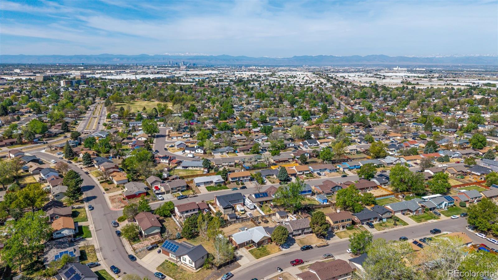 MLS Image #29 for 5009  uvalda street,denver, Colorado