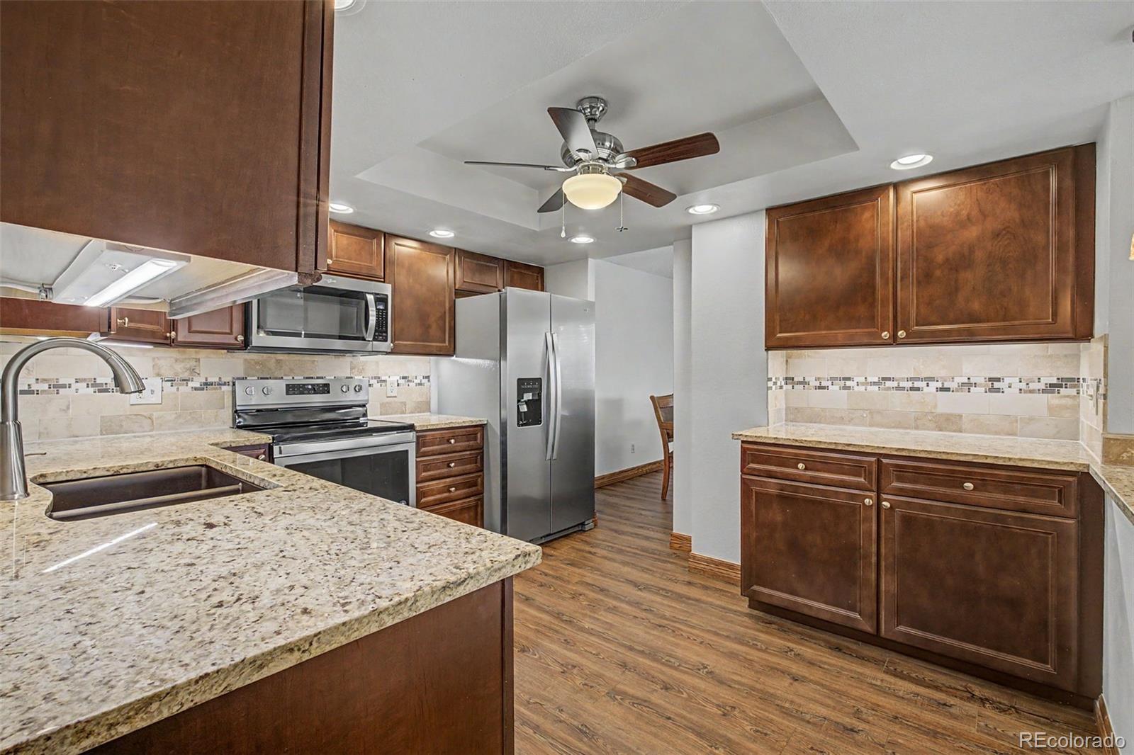 MLS Image #4 for 13952 e marina drive,aurora, Colorado