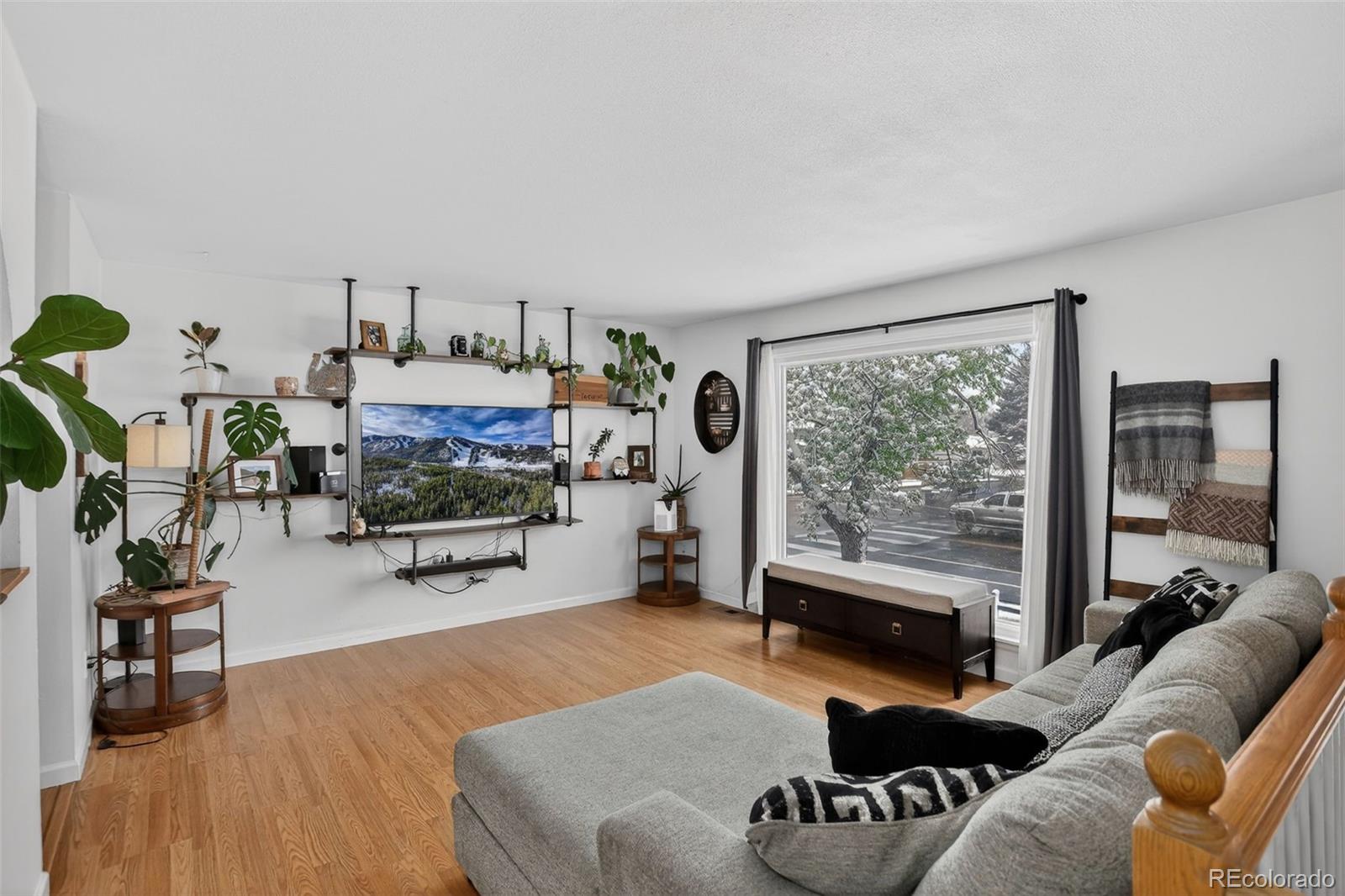 MLS Image #2 for 698 s moline street,aurora, Colorado