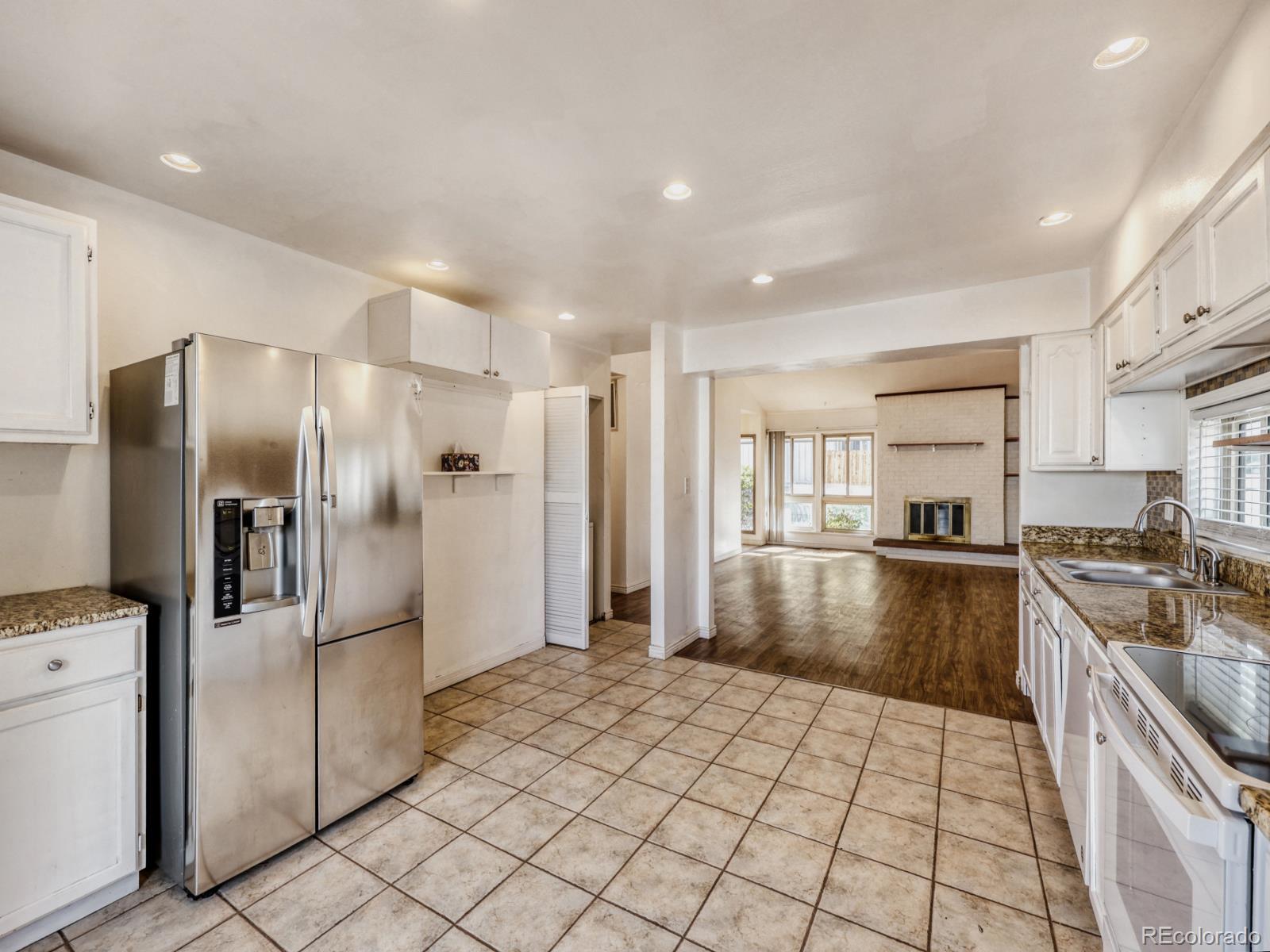 MLS Image #4 for 6495 e happy canyon road 43,denver, Colorado