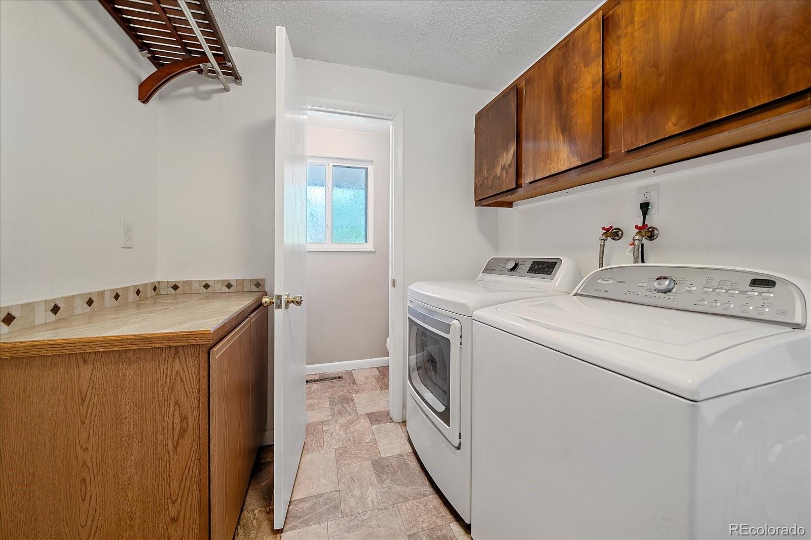 MLS Image #14 for 10889 w 65th way,arvada, Colorado