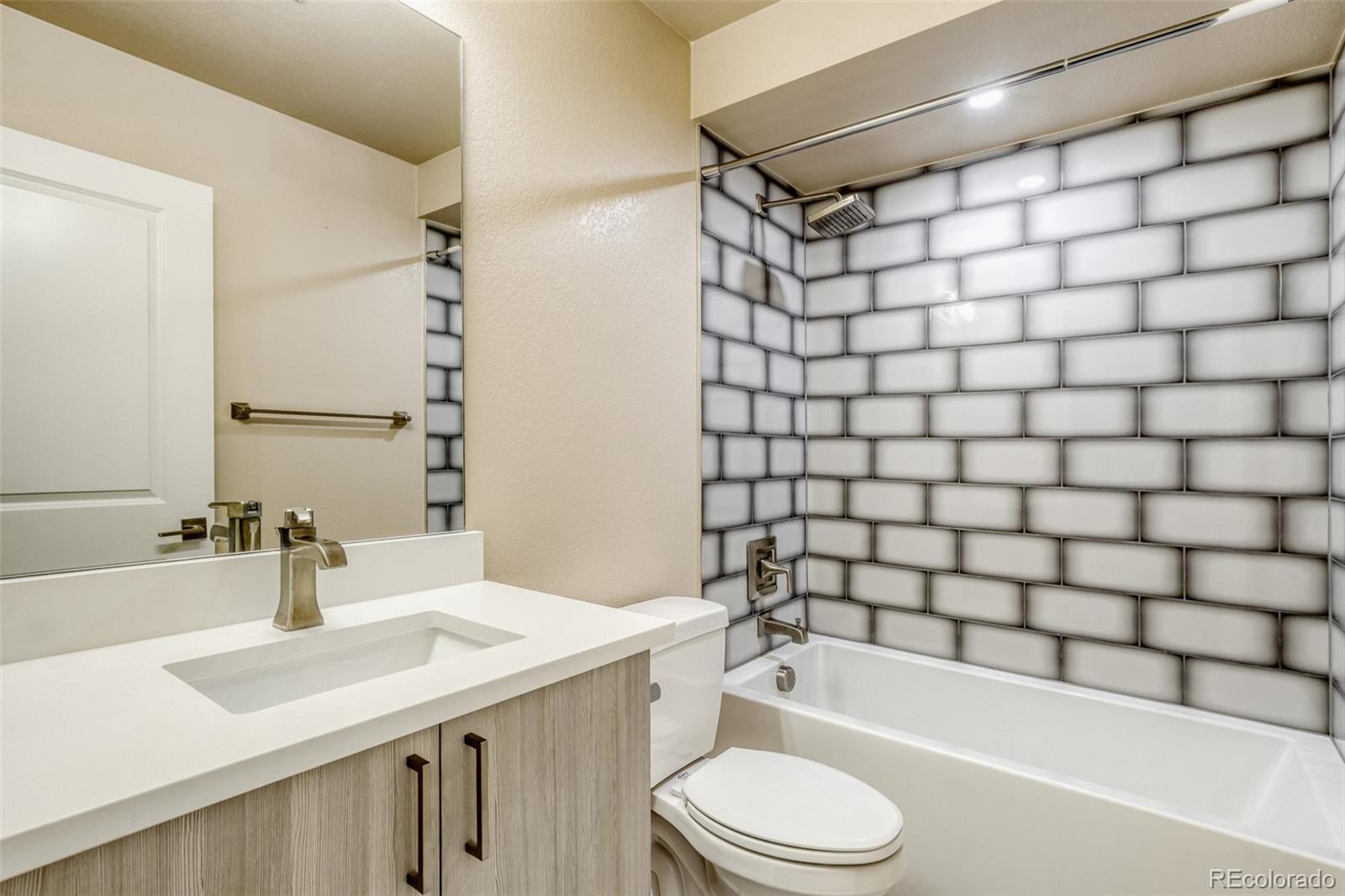 MLS Image #10 for 1279  osceola street,denver, Colorado