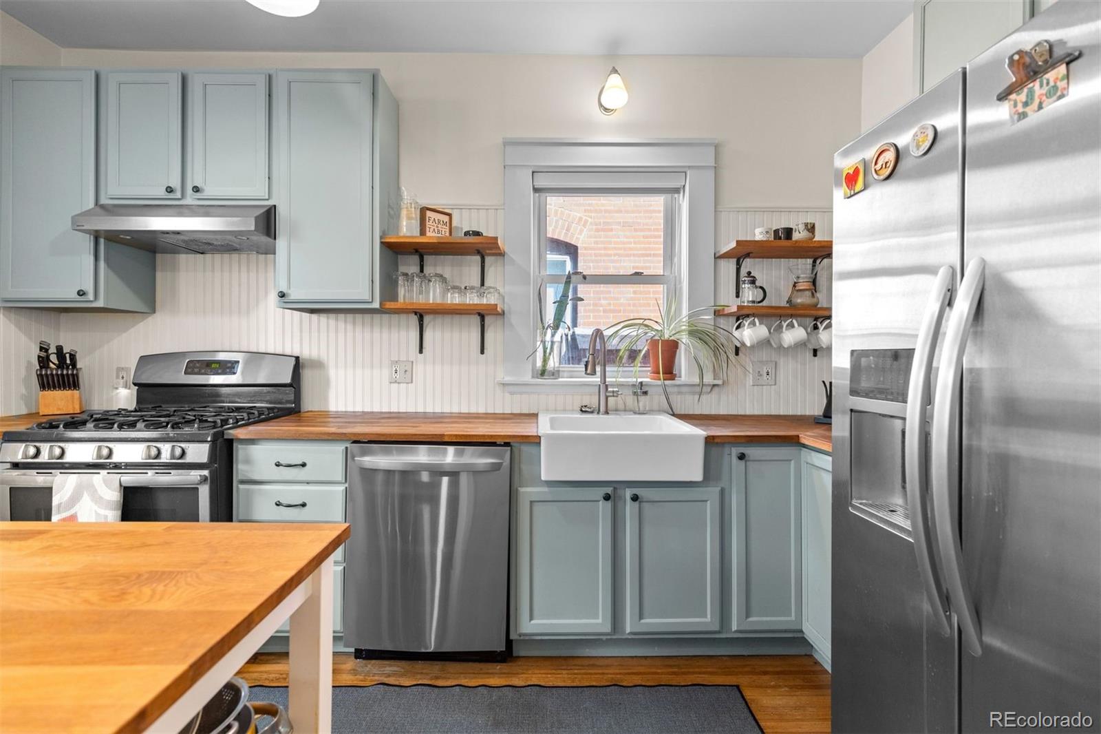 MLS Image #12 for 2129 e 12th avenue,denver, Colorado