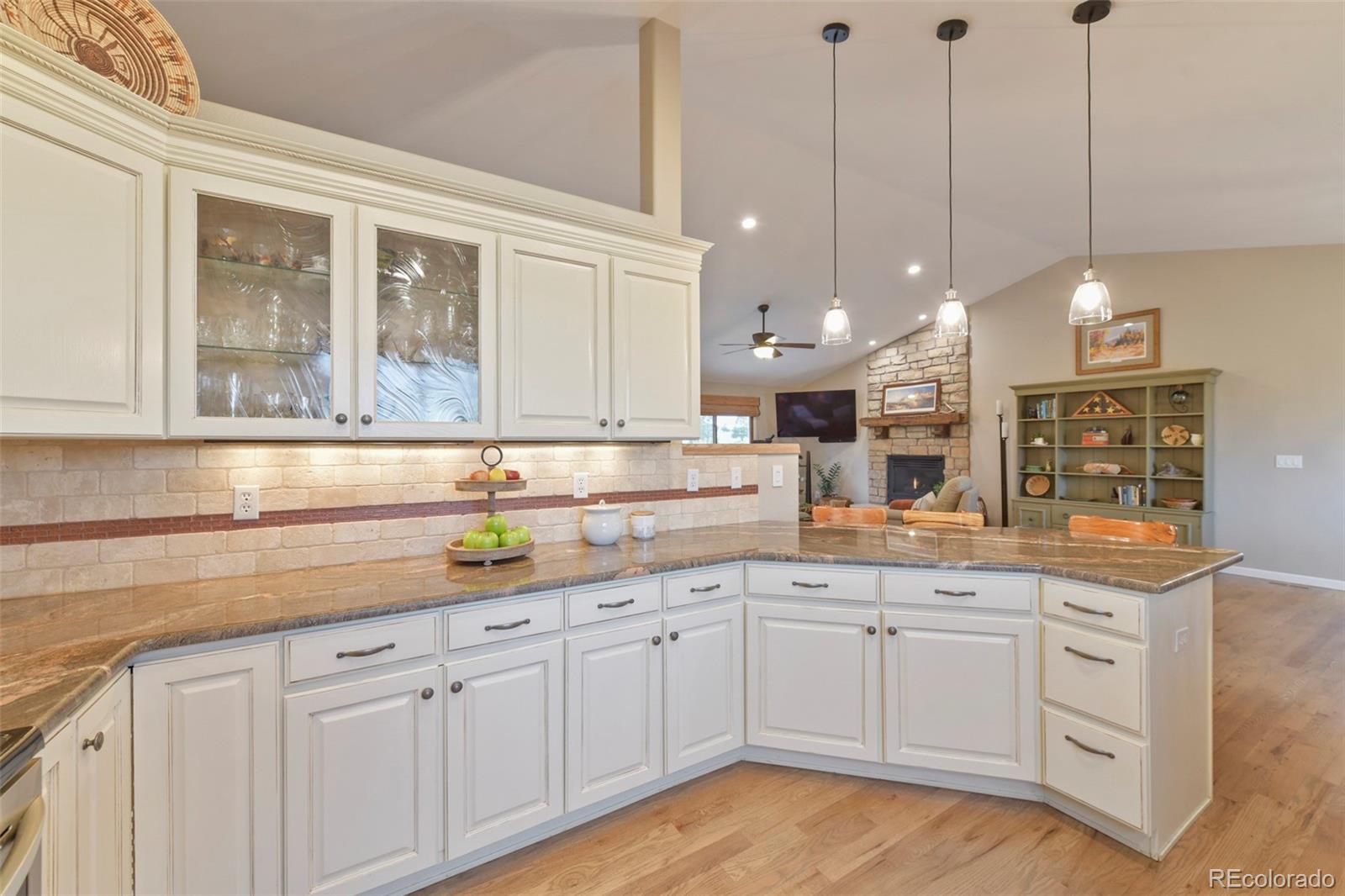 MLS Image #12 for 34422  cherokee trail,elizabeth, Colorado