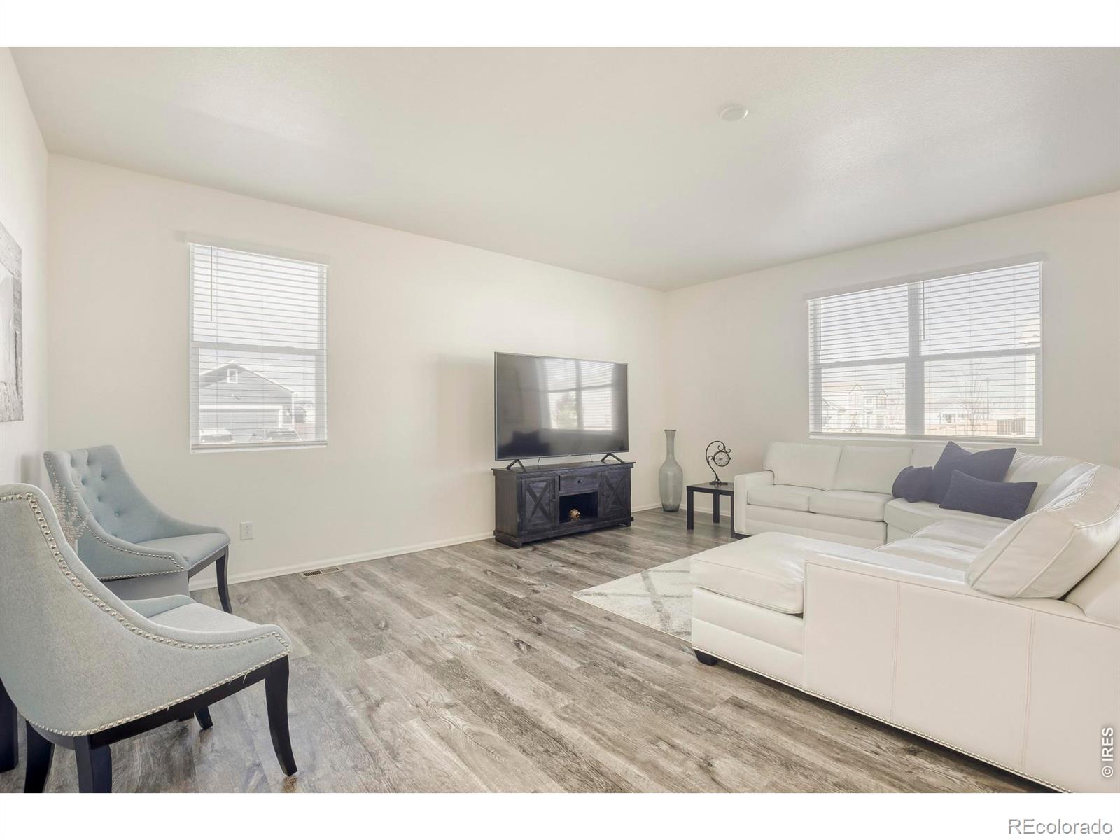 MLS Image #3 for 1690  whiteley drive,windsor, Colorado