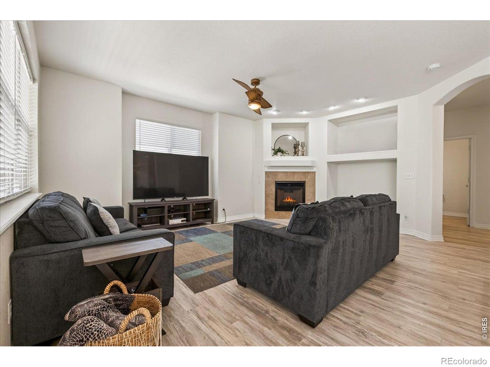 MLS Image #15 for 13076 e 106th avenue,commerce city, Colorado