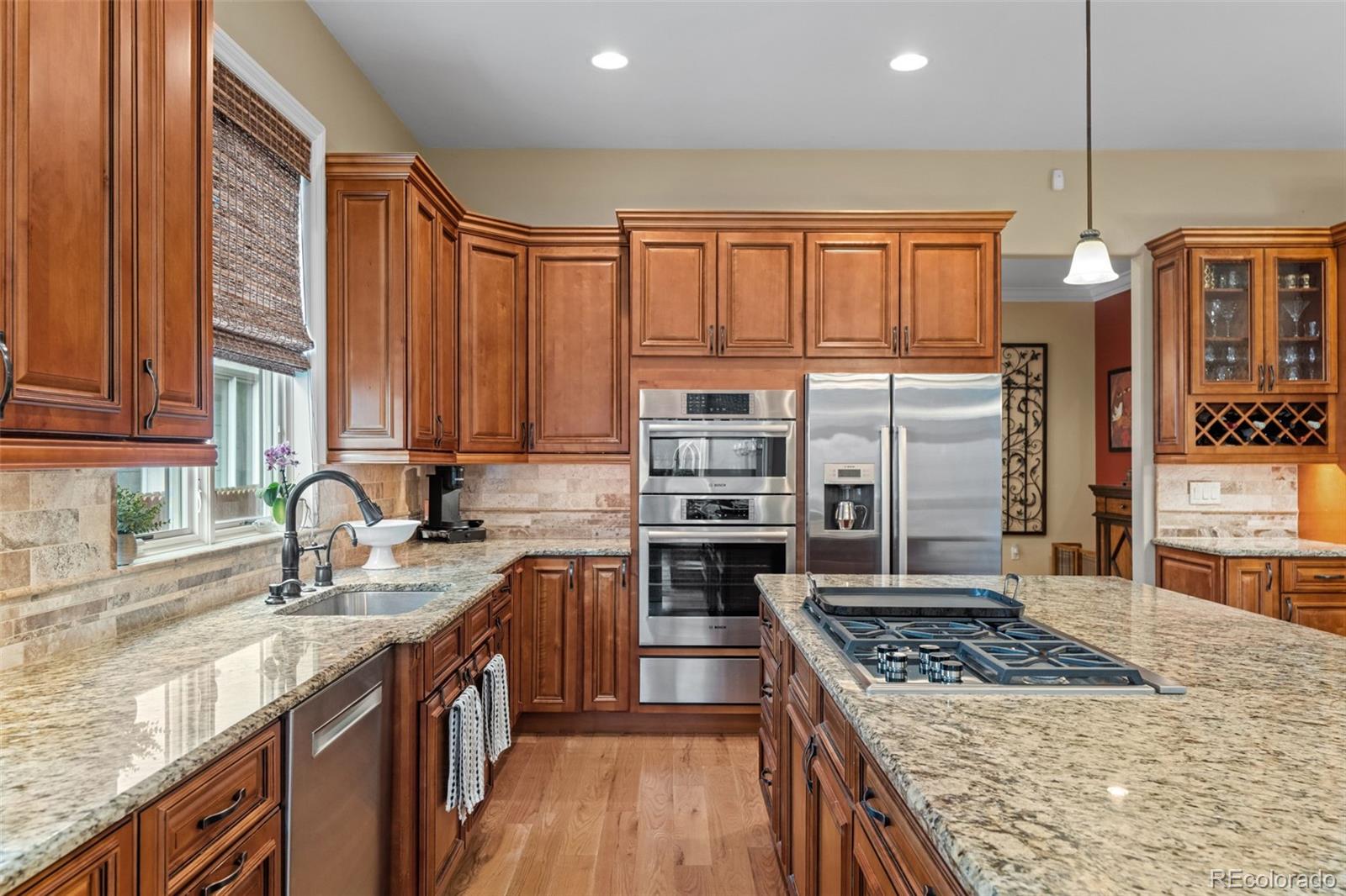 MLS Image #11 for 43 s monroe street,denver, Colorado