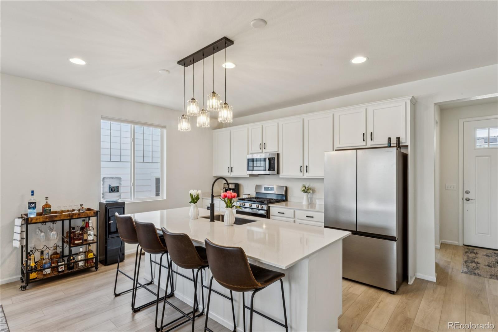 MLS Image #16 for 24544 e 37th avenue,aurora, Colorado