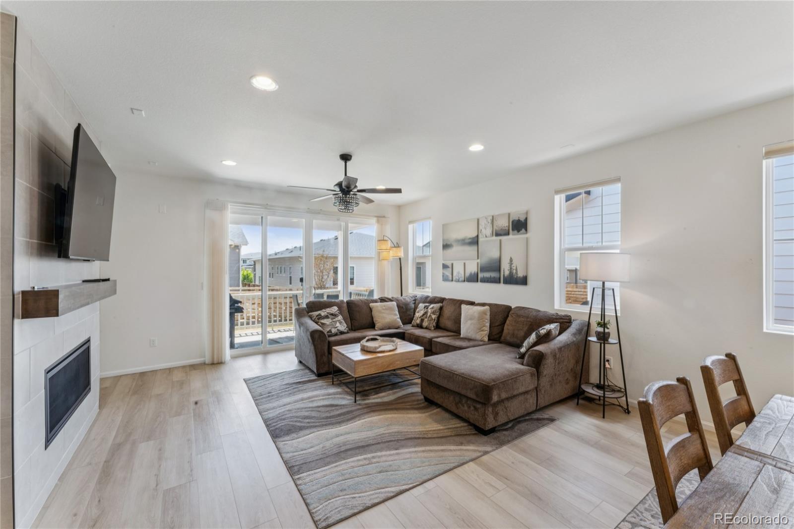 MLS Image #6 for 24544 e 37th avenue,aurora, Colorado