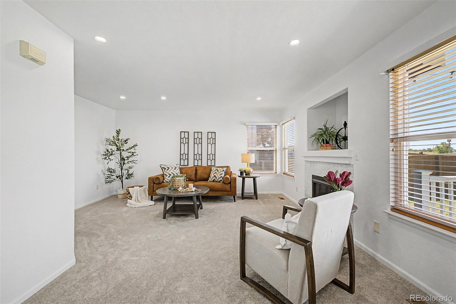MLS Image #5 for 9917  aftonwood street,highlands ranch, Colorado