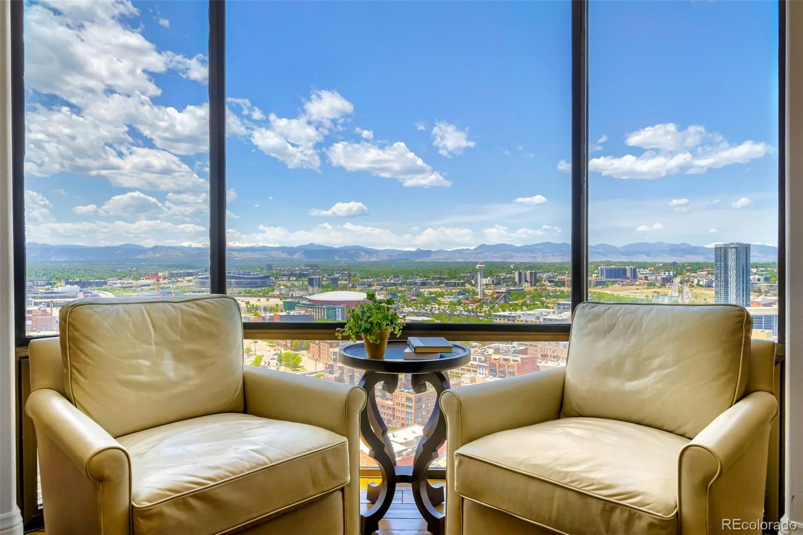 MLS Image #4 for 1625  larimer street 3001,denver, Colorado