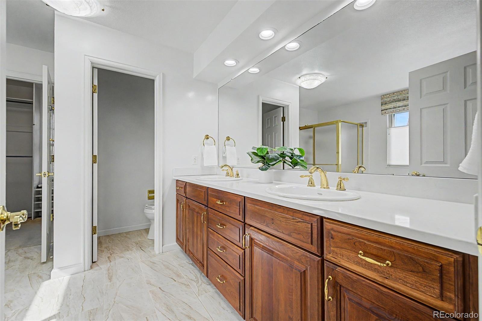 MLS Image #11 for 2464 s fenton drive,lakewood, Colorado