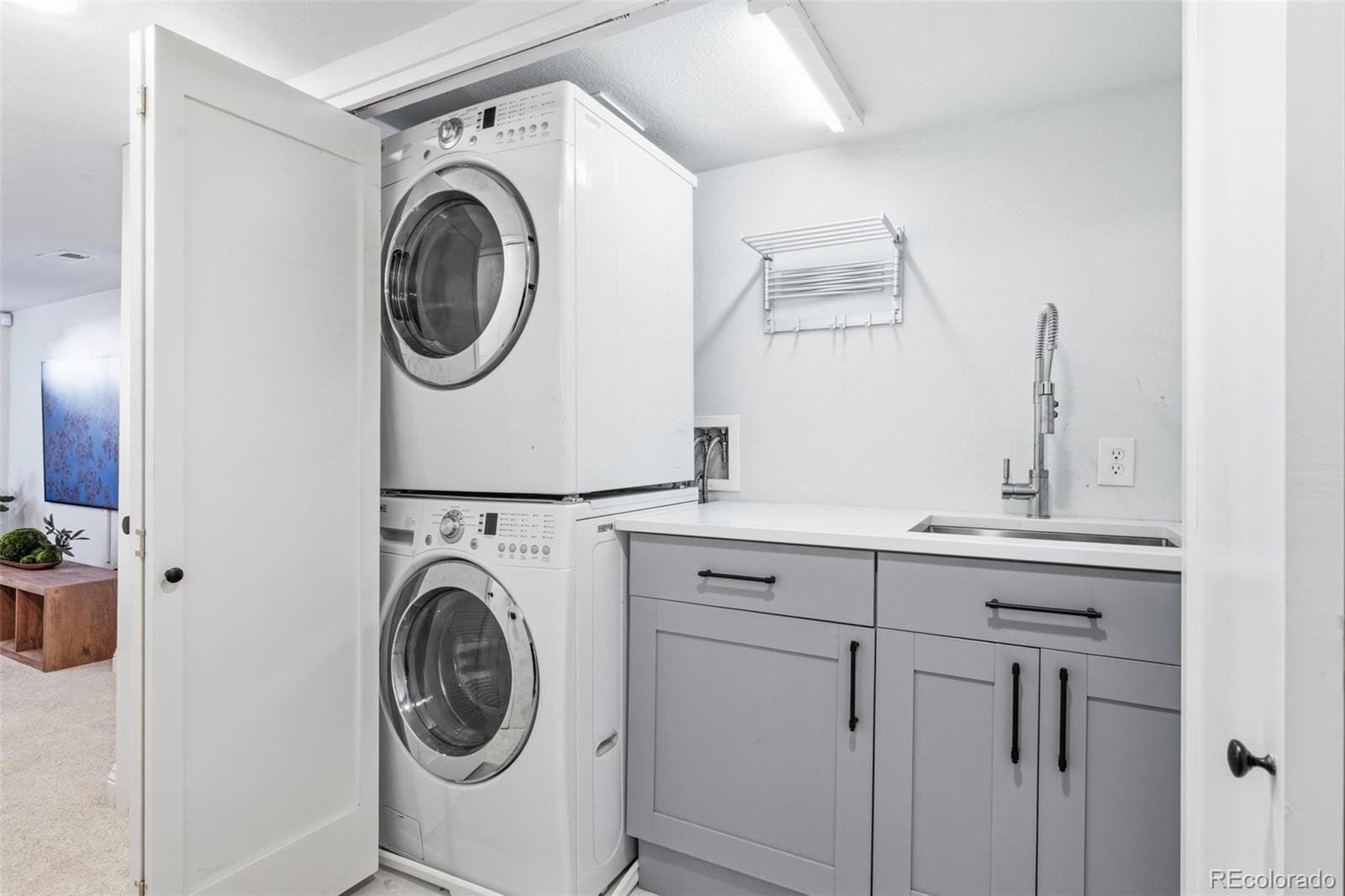 MLS Image #19 for 649 s ogden street,denver, Colorado