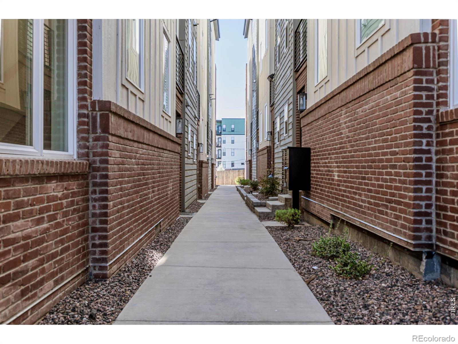 MLS Image #19 for 3511 s marion street,englewood, Colorado