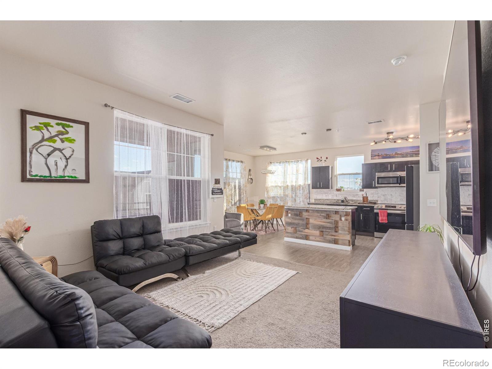 MLS Image #4 for 4100 n albion street 519,denver, Colorado