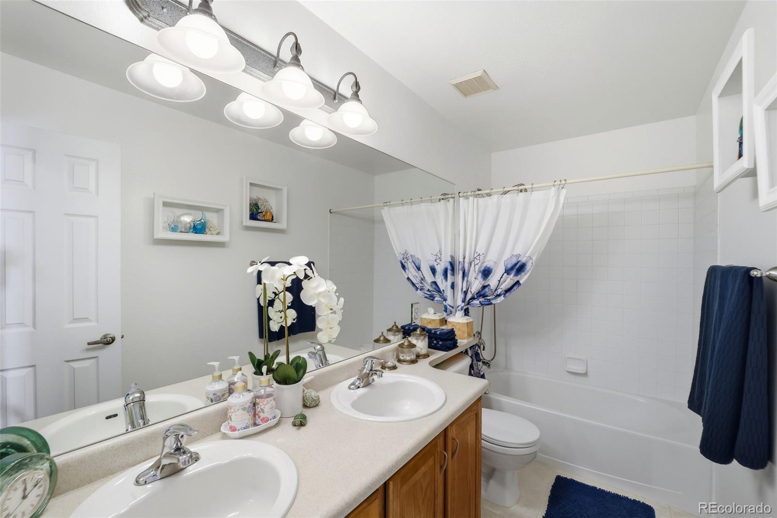 MLS Image #17 for 4135  cherryvale drive,colorado springs, Colorado