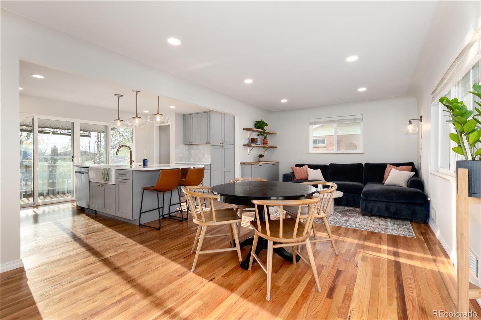 MLS Image #7 for 4811 s kalamath street,englewood, Colorado