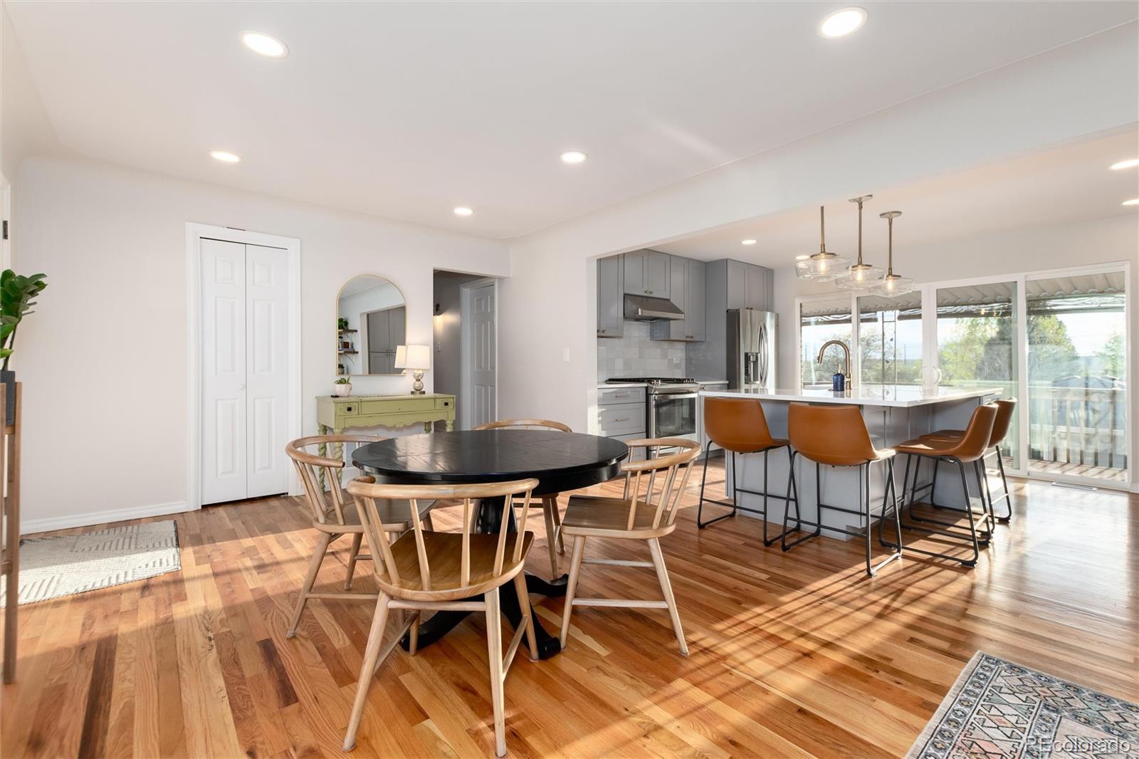 MLS Image #8 for 4811 s kalamath street,englewood, Colorado