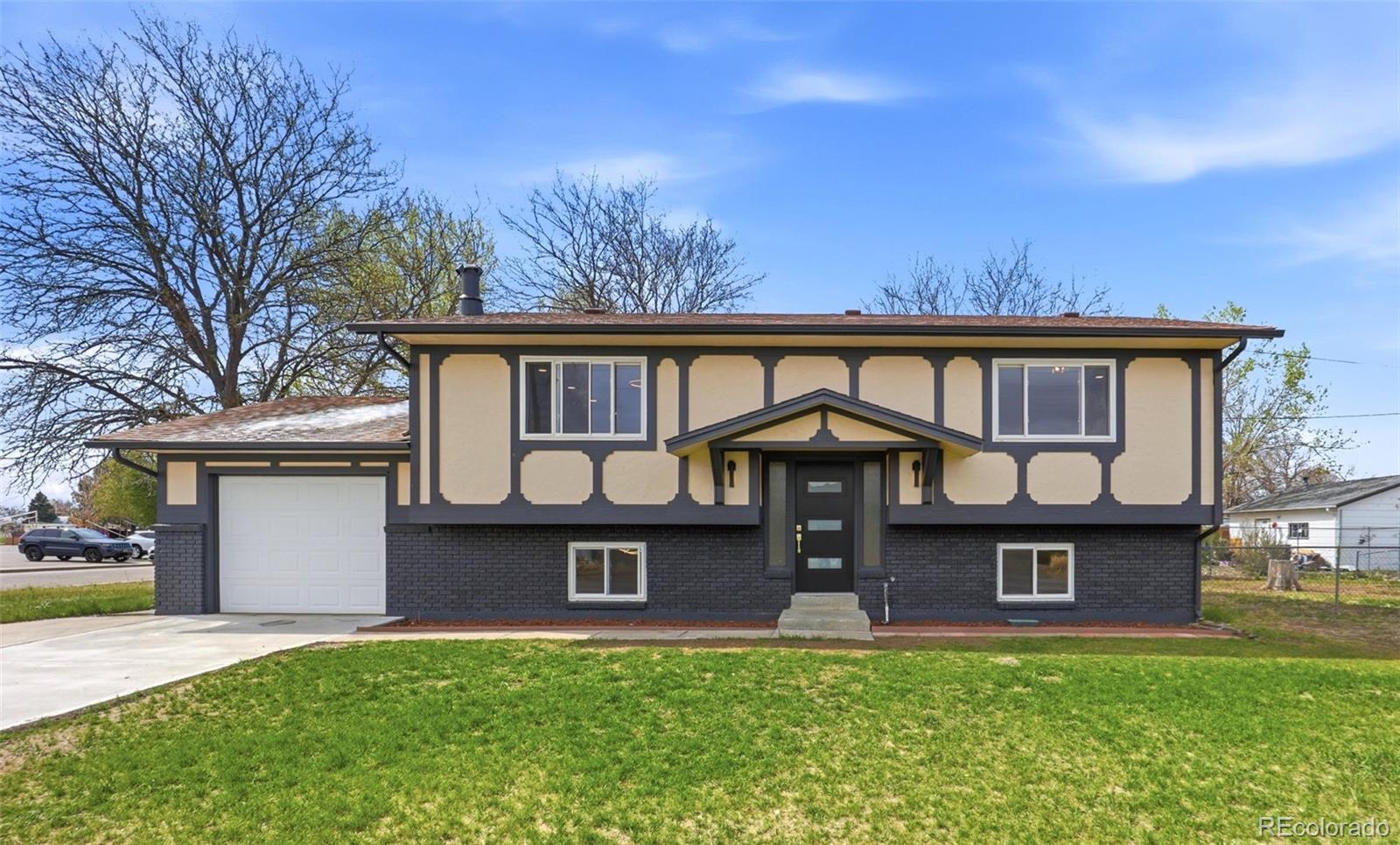 MLS Image #0 for 56352  sunset avenue,strasburg, Colorado