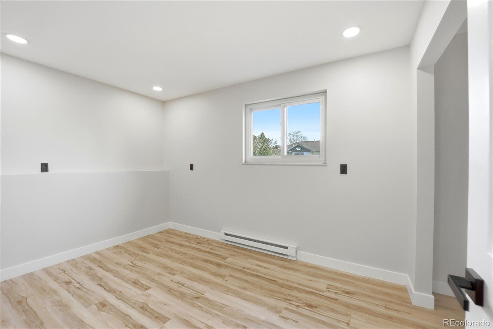 MLS Image #14 for 56352  sunset avenue,strasburg, Colorado