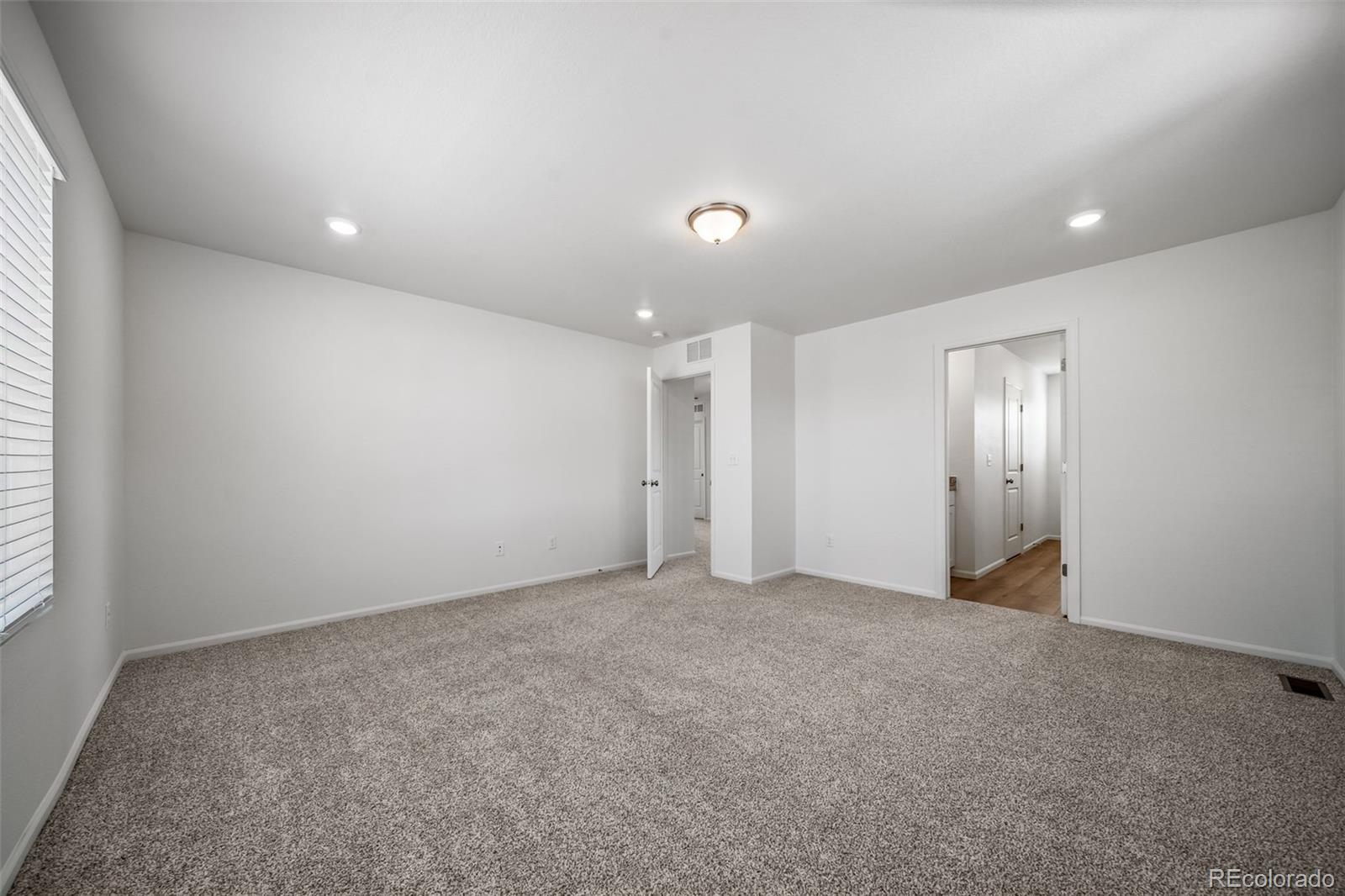 MLS Image #17 for 3937 n rome street,aurora, Colorado