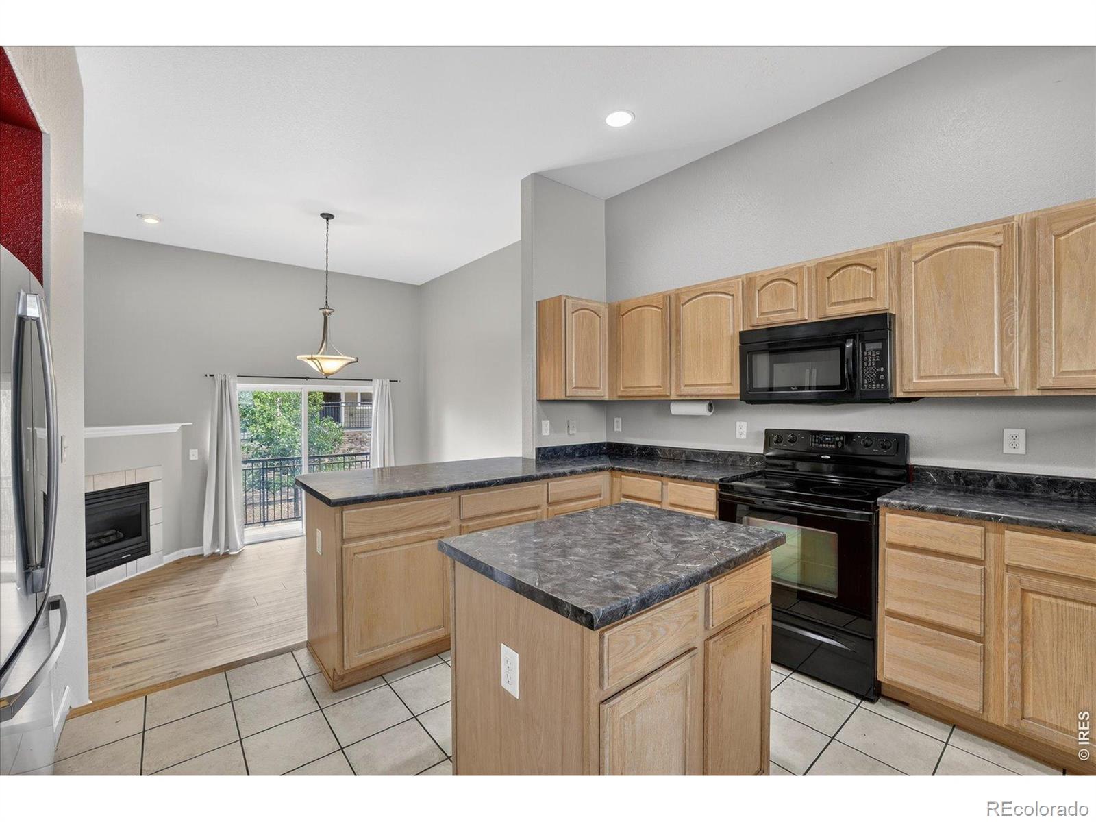 MLS Image #11 for 11250  florence street 15-b,commerce city, Colorado