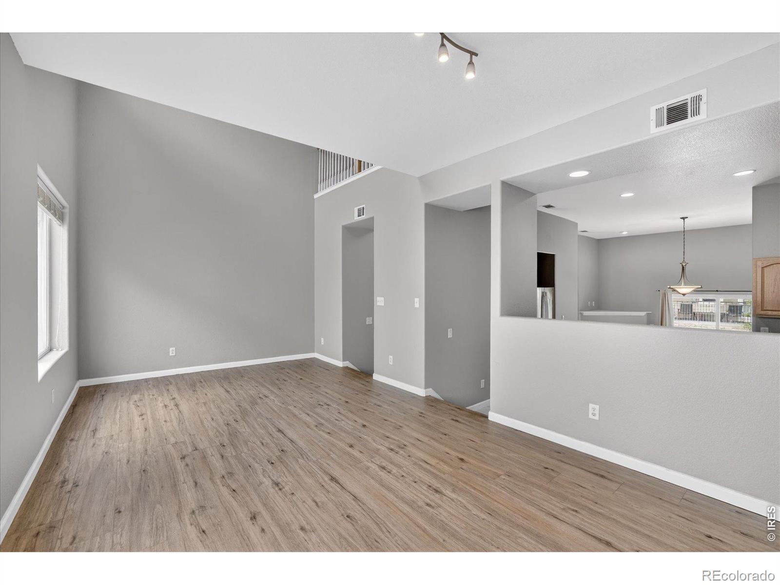 MLS Image #15 for 11250  florence street 15-b,commerce city, Colorado