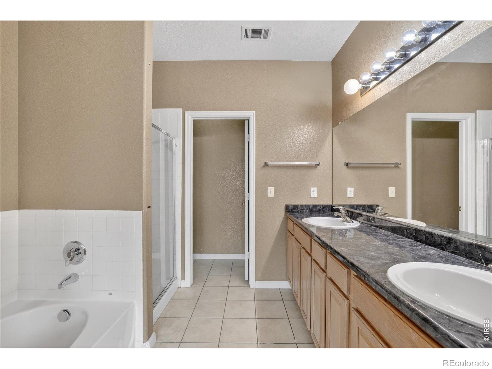 MLS Image #22 for 11250  florence street 15-b,commerce city, Colorado