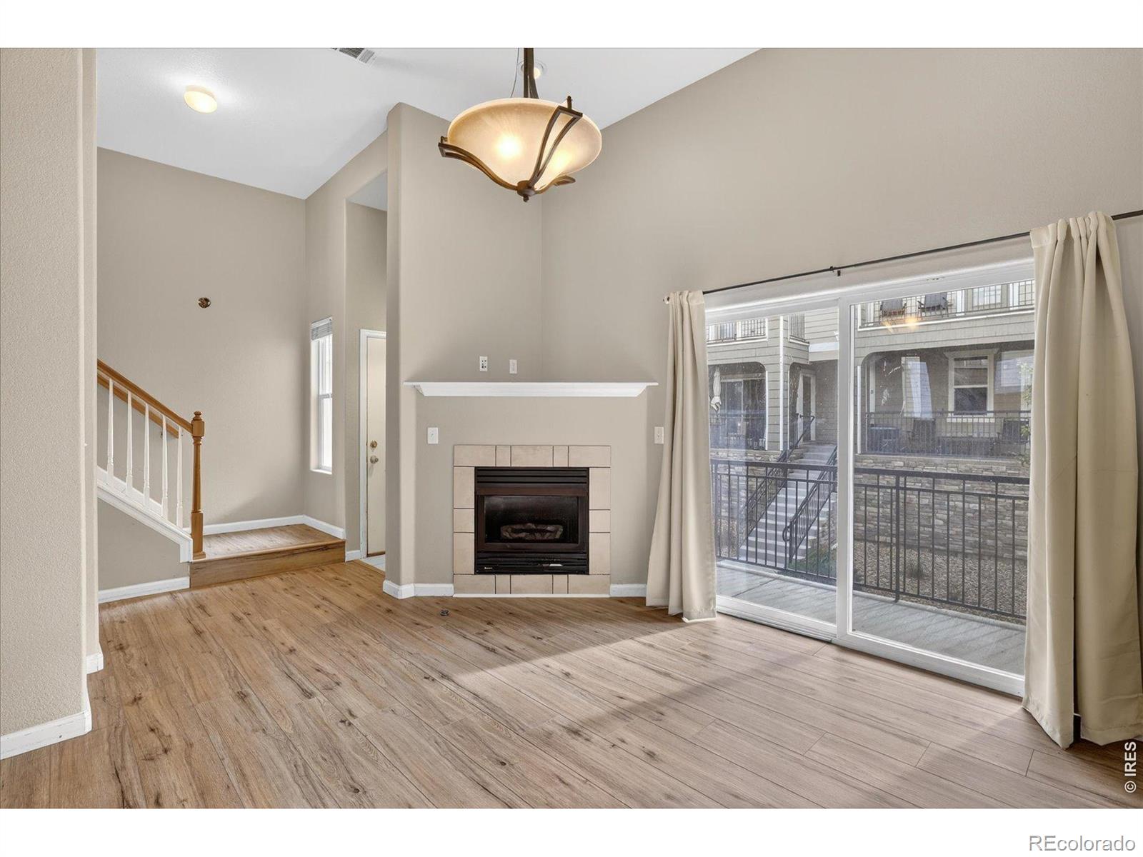 MLS Image #8 for 11250  florence street 15-b,commerce city, Colorado
