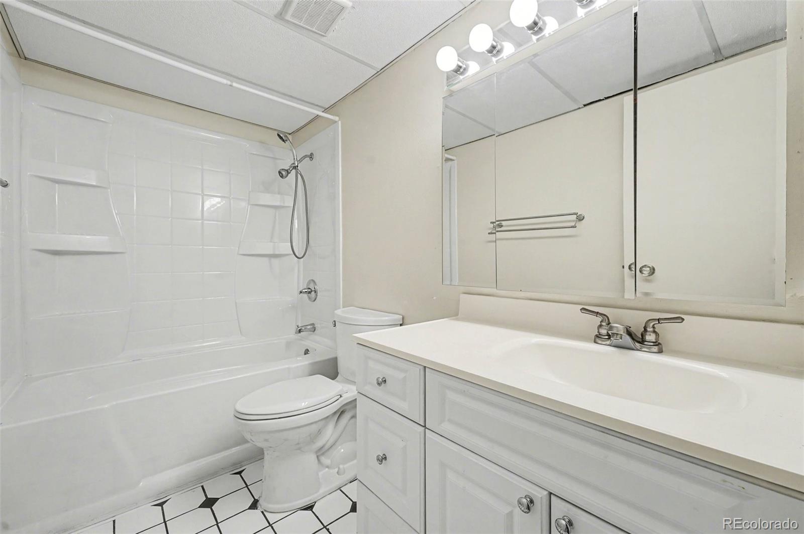 MLS Image #24 for 2150 s vaughn way,aurora, Colorado