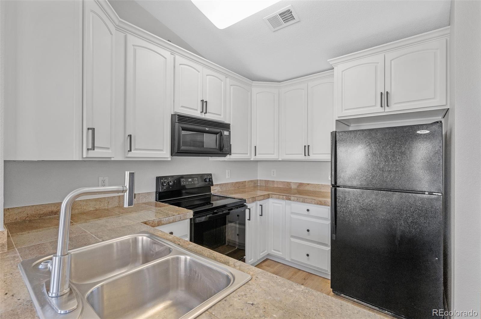 MLS Image #8 for 3884 s dallas circle 202,aurora, Colorado