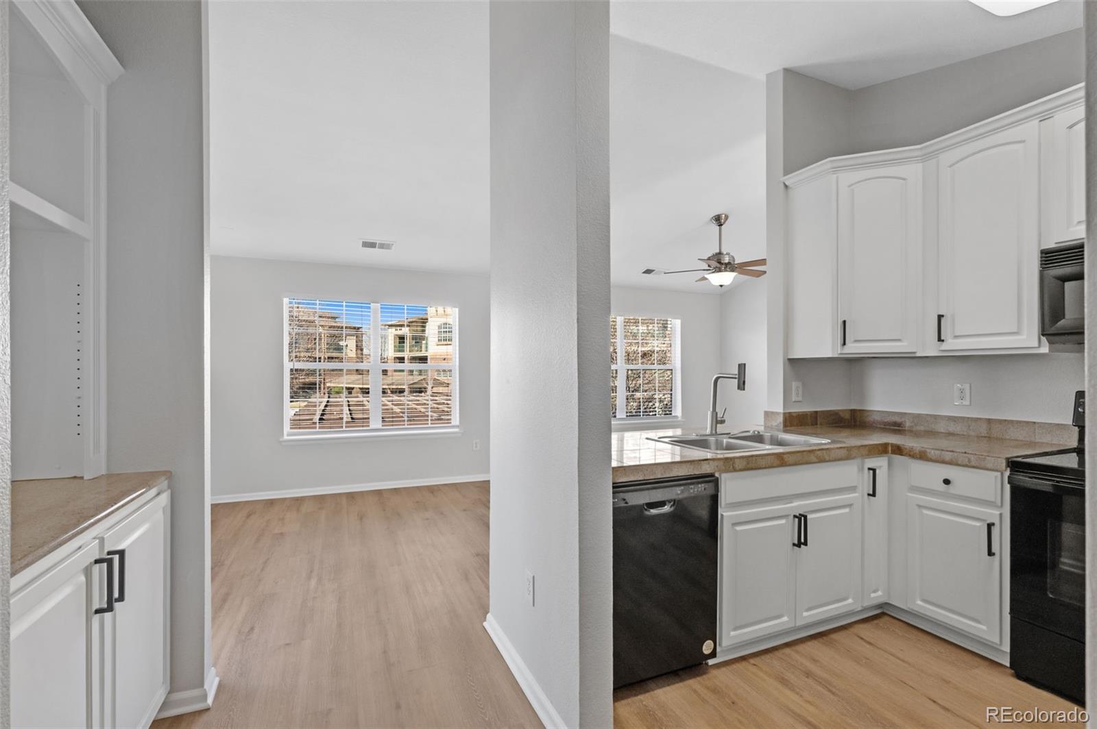 MLS Image #9 for 3884 s dallas circle 202,aurora, Colorado