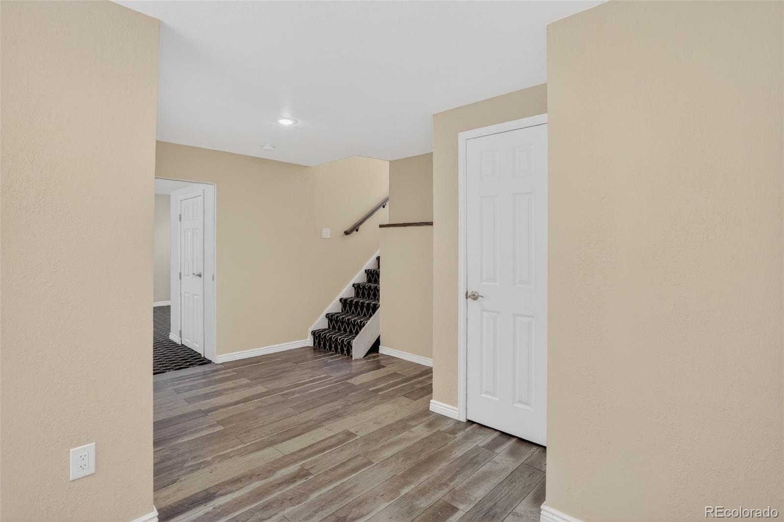 MLS Image #32 for 8237 s ogden circle,littleton, Colorado