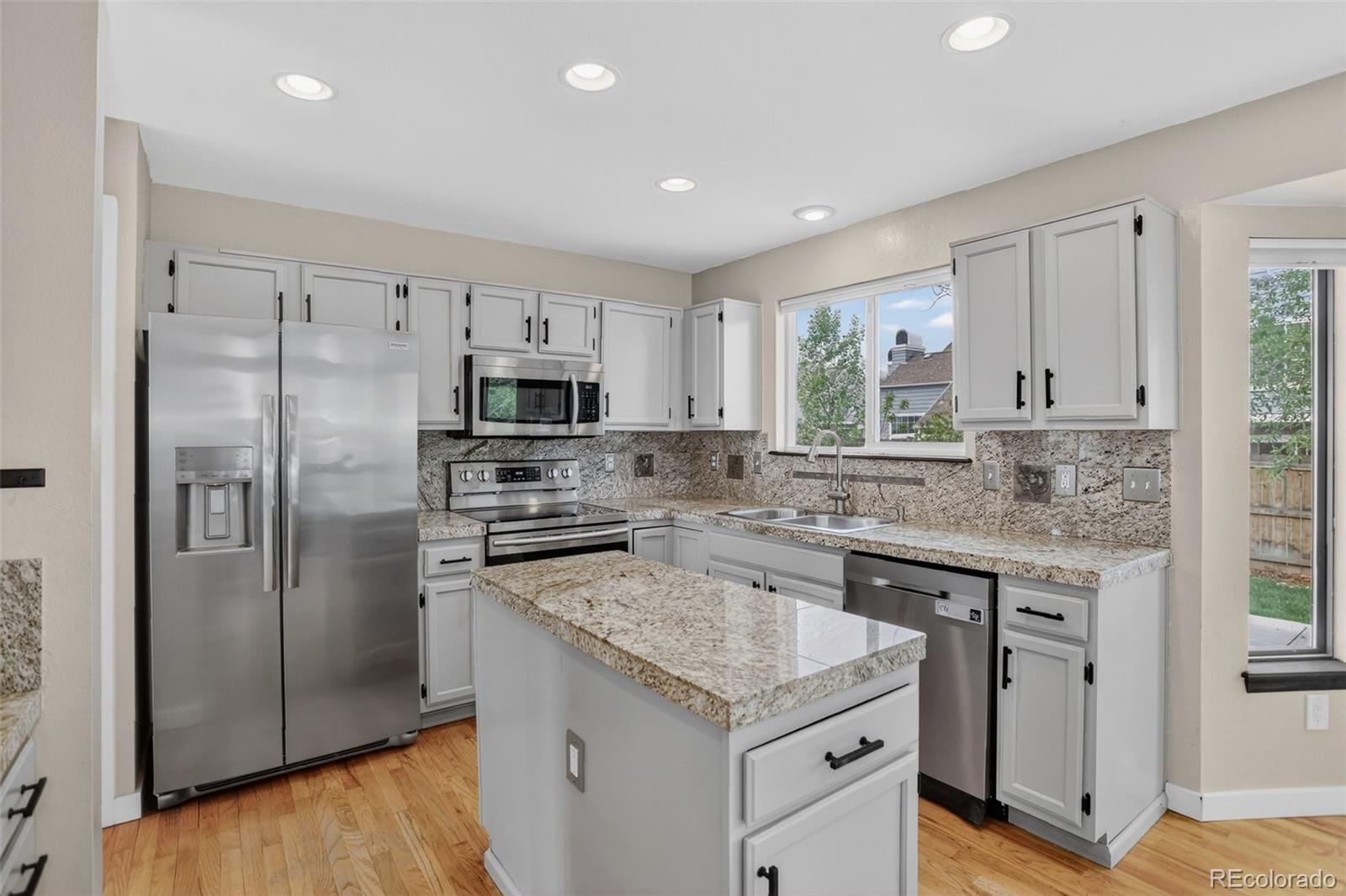 MLS Image #8 for 8237 s ogden circle,littleton, Colorado