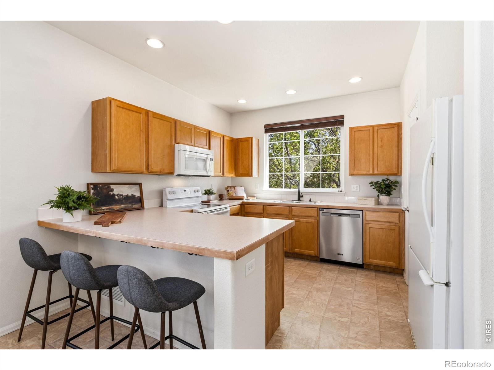 MLS Image #4 for 3389  hackberry lane,johnstown, Colorado