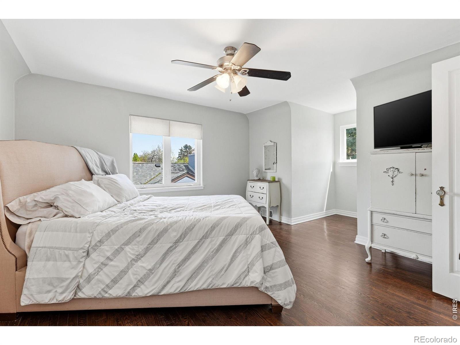 MLS Image #21 for 1533  oneida street,denver, Colorado