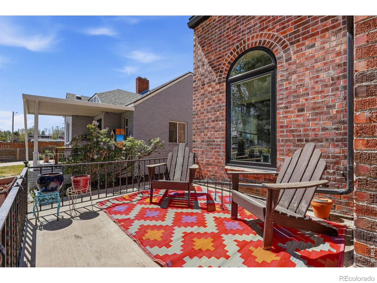 MLS Image #5 for 1533  oneida street,denver, Colorado