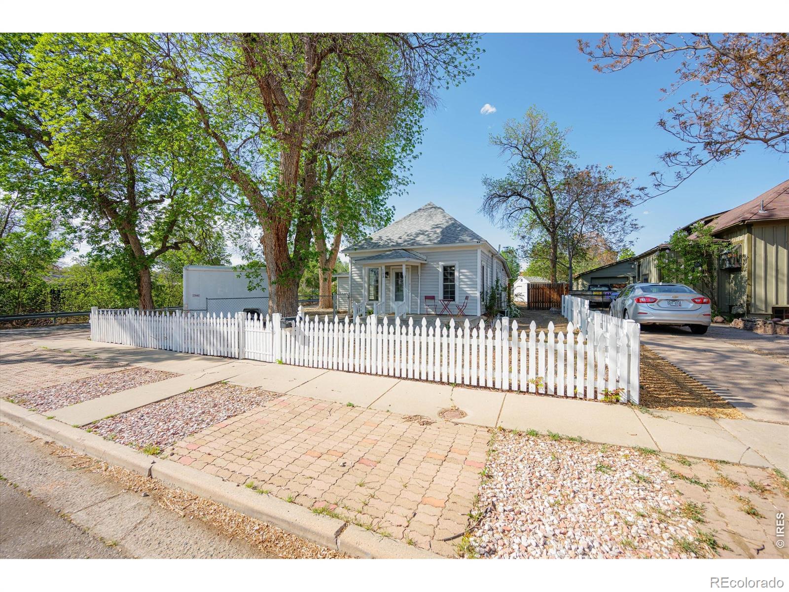 MLS Image #6 for 103 e 12th street,loveland, Colorado