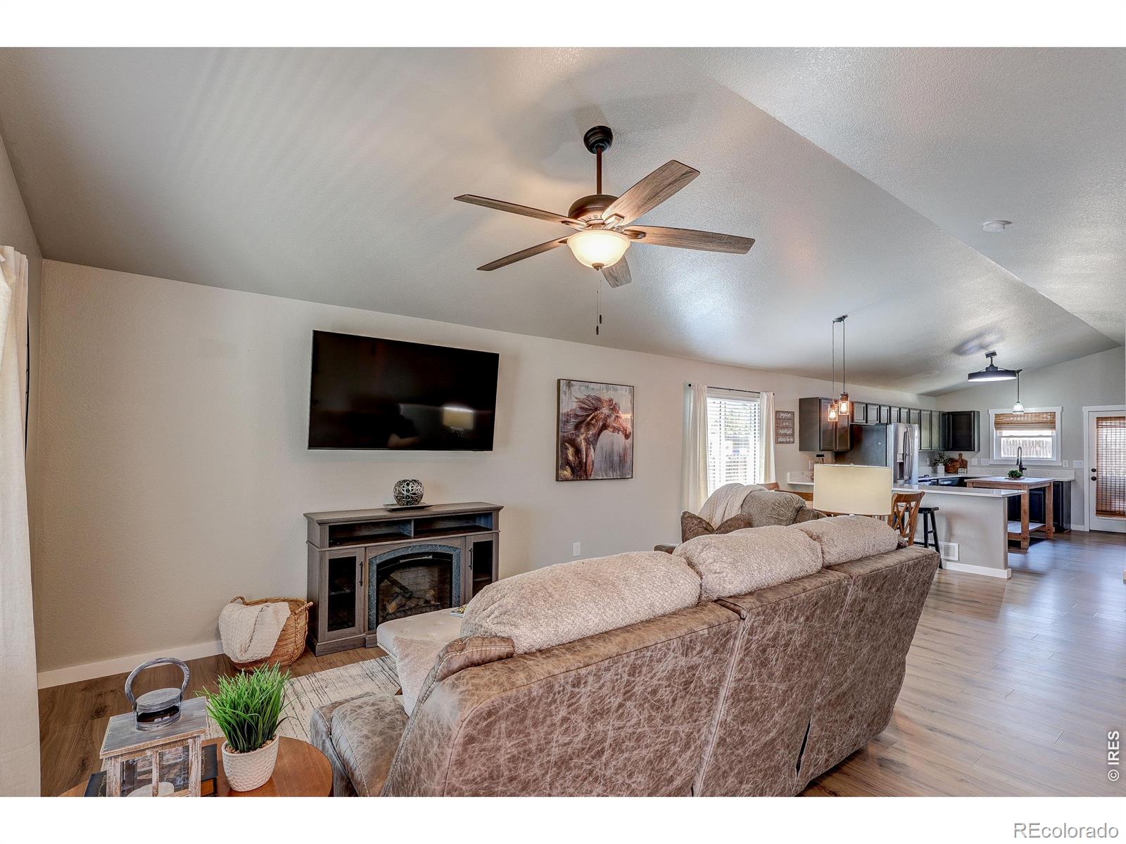 MLS Image #3 for 1309 s dusk drive,milliken, Colorado