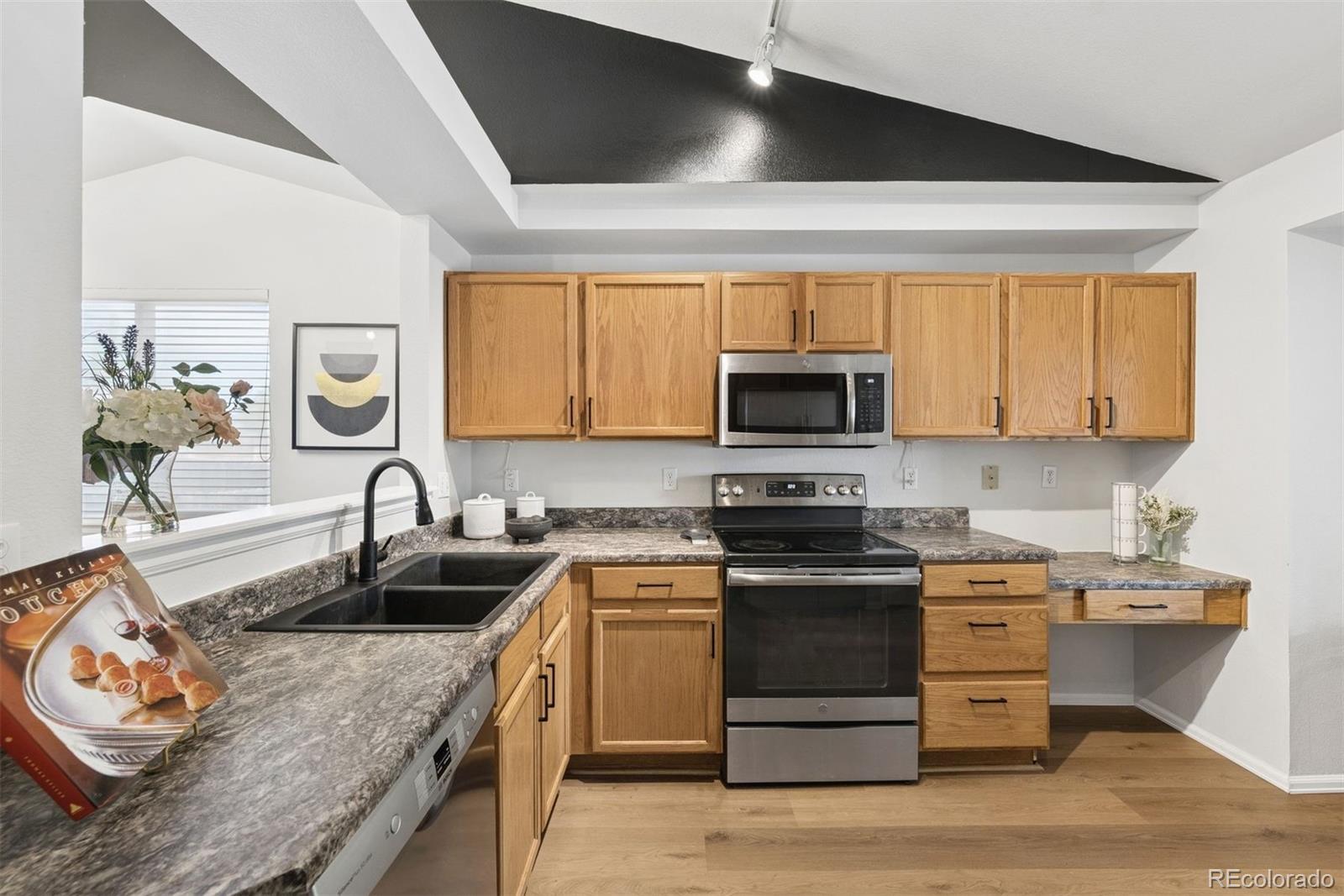 MLS Image #3 for 865 w 96th avenue,thornton, Colorado