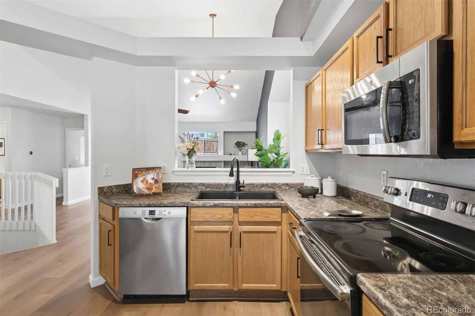 MLS Image #5 for 865 w 96th avenue,thornton, Colorado