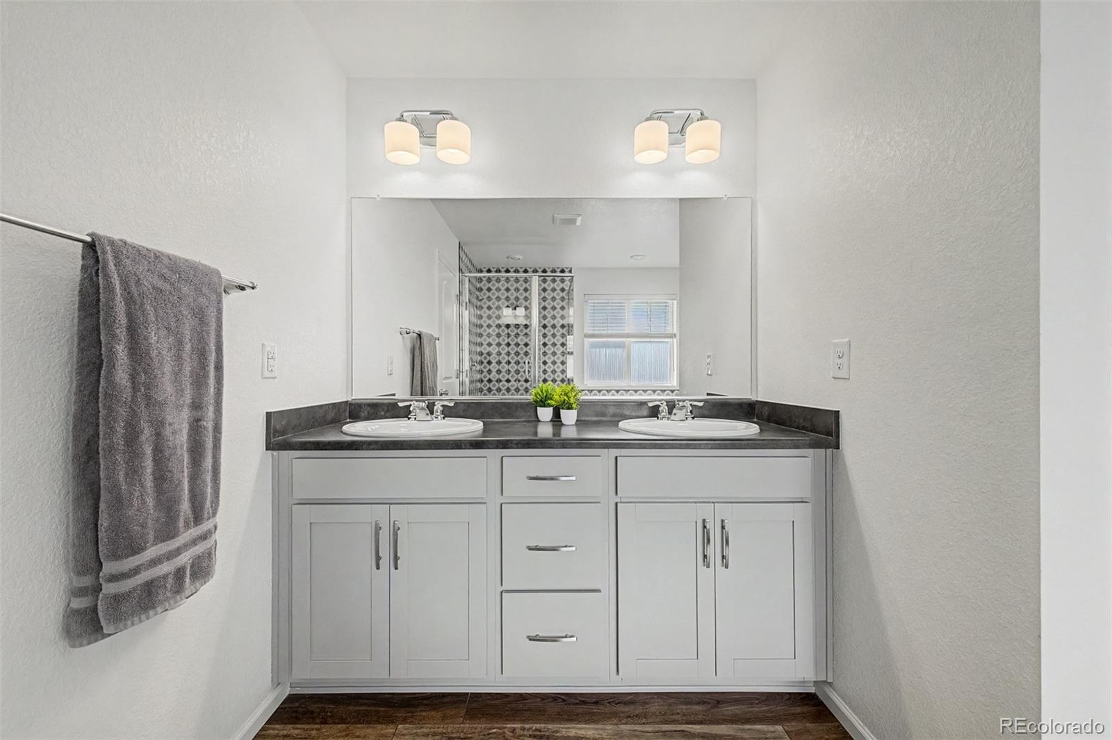 MLS Image #18 for 21300 e 61st avenue,aurora, Colorado