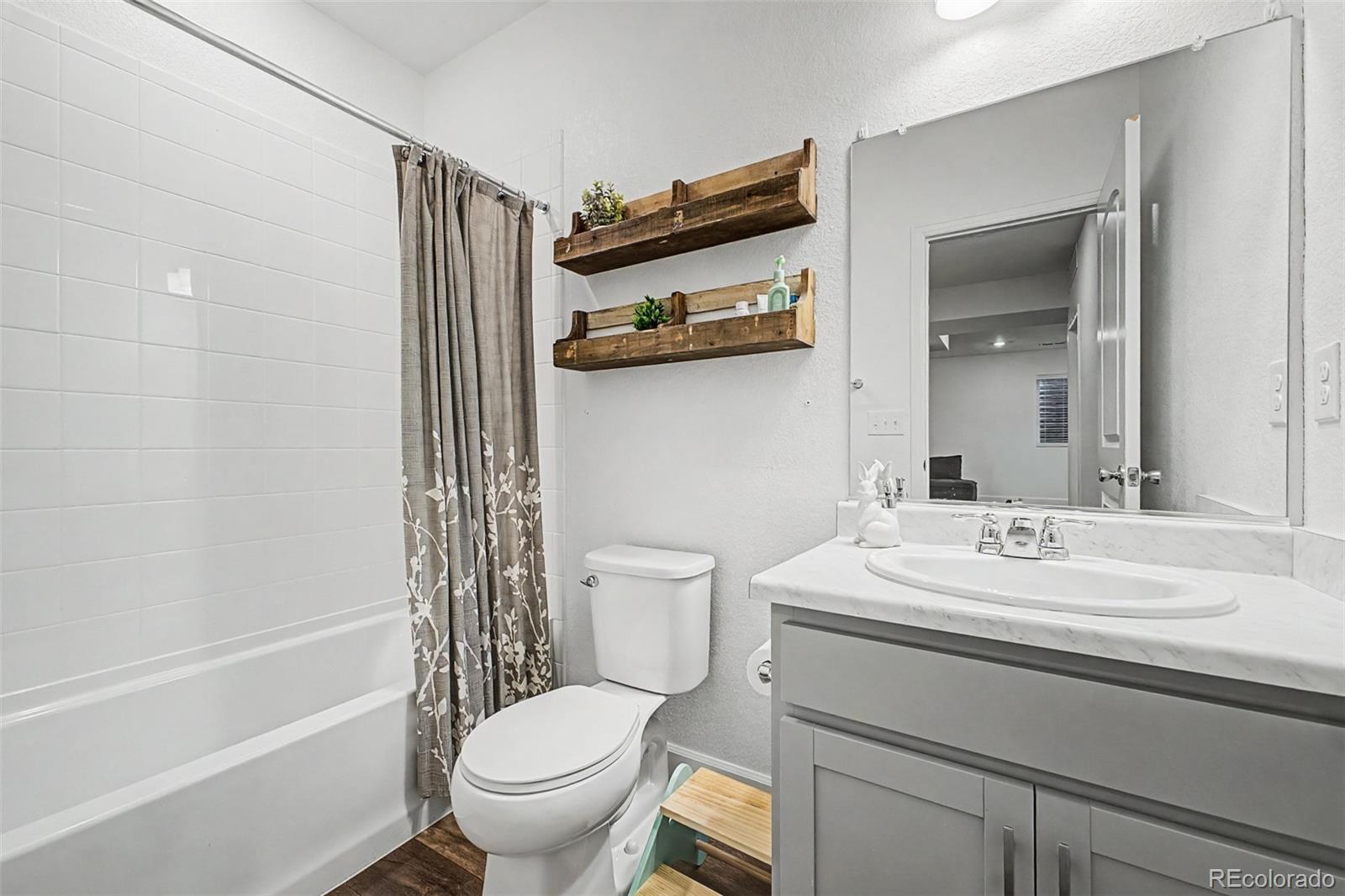 MLS Image #25 for 21300 e 61st avenue,aurora, Colorado