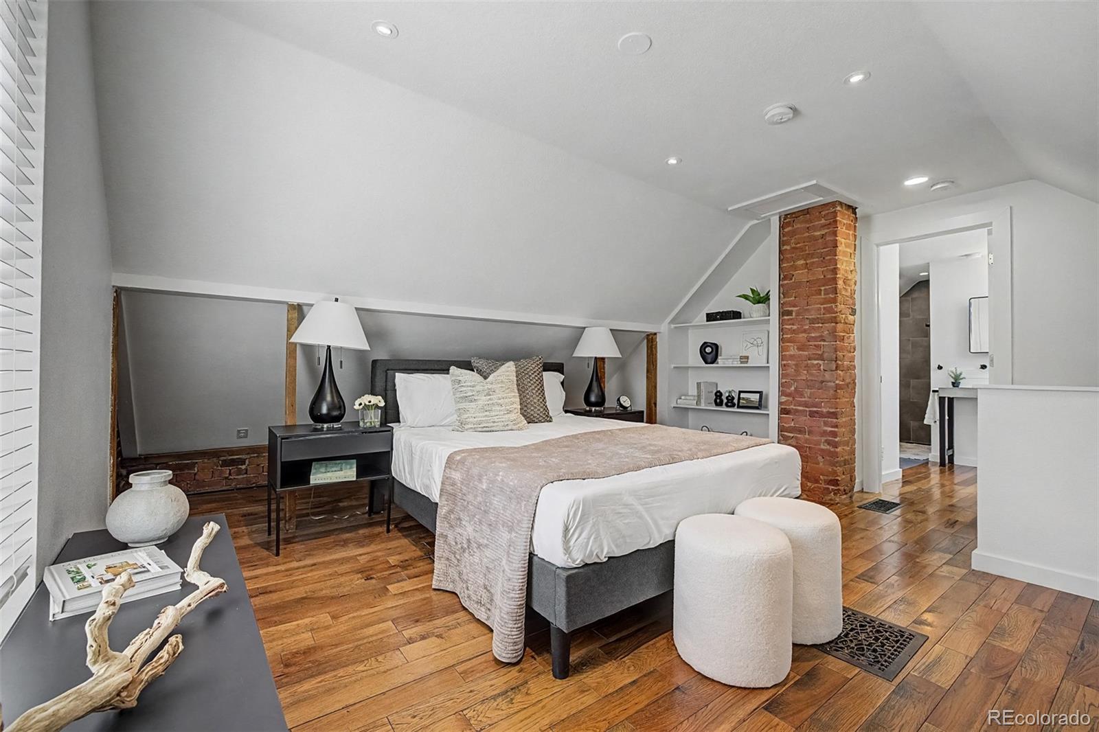 MLS Image #12 for 2600 n vine street,denver, Colorado
